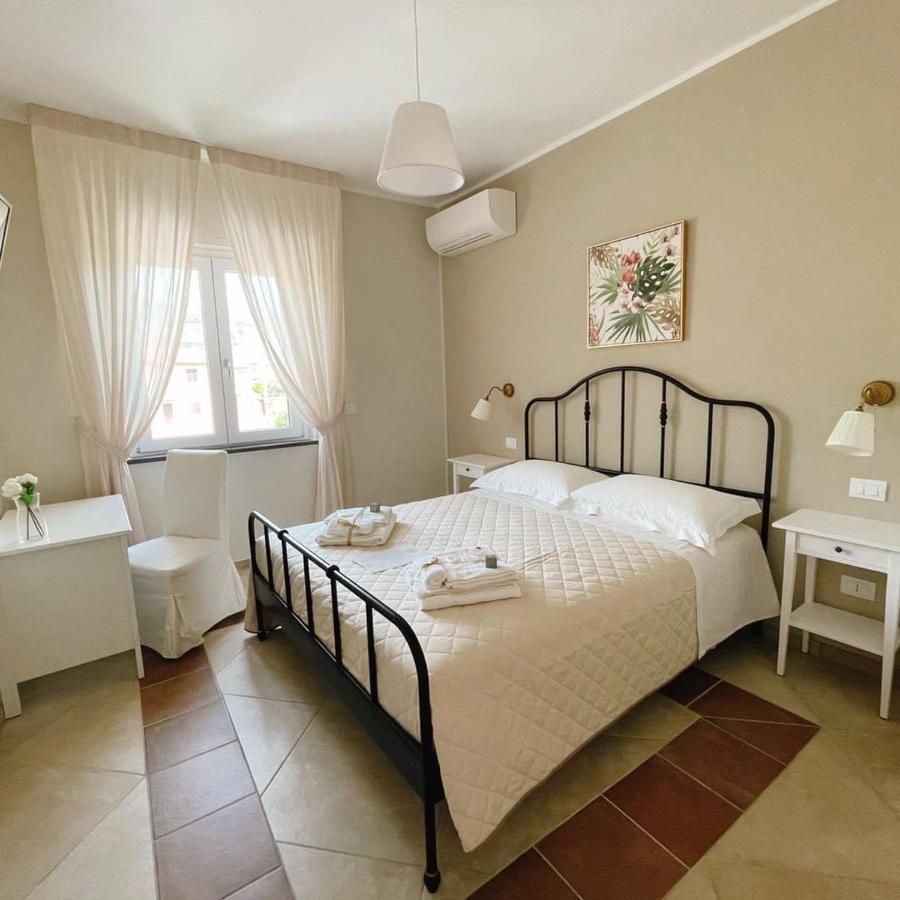 Crialesi Boutique Rooms Falerna Exteriör bild