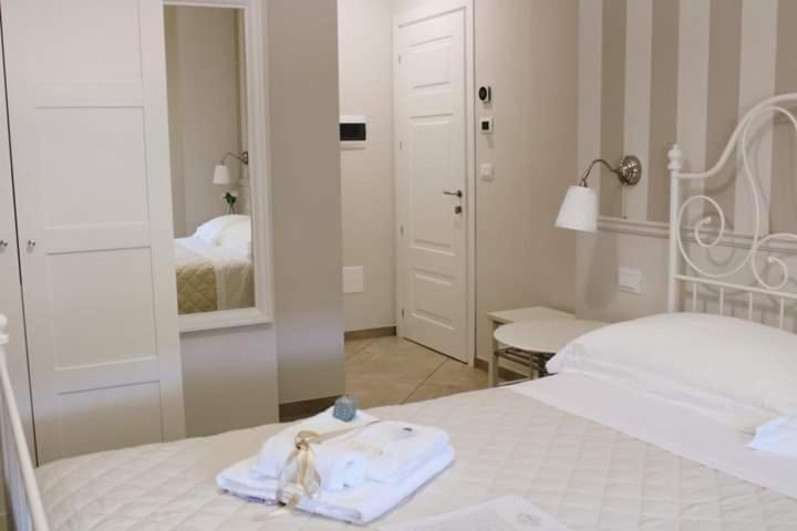 Crialesi Boutique Rooms Falerna Exteriör bild