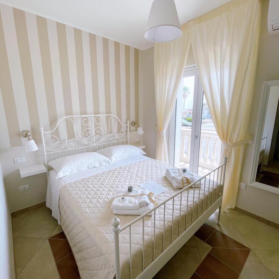 Crialesi Boutique Rooms Falerna Exteriör bild