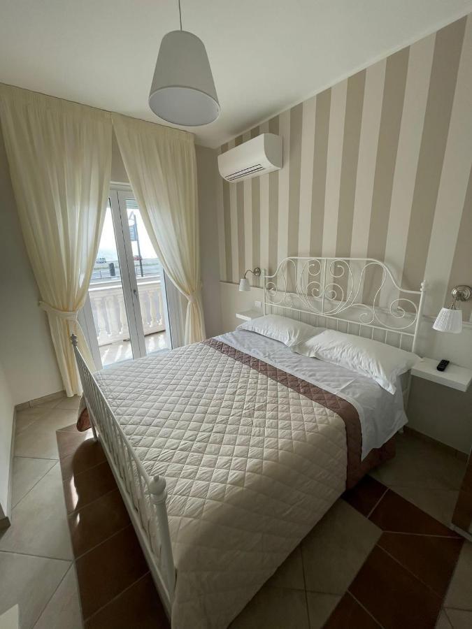 Crialesi Boutique Rooms Falerna Exteriör bild